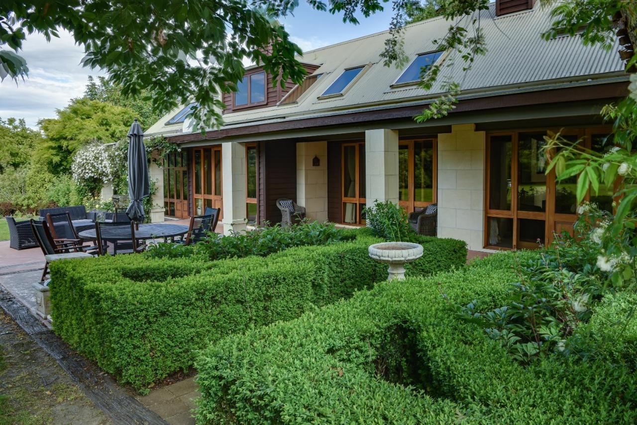 Manata Homestead & Lodge Квинстаун Экстерьер фото